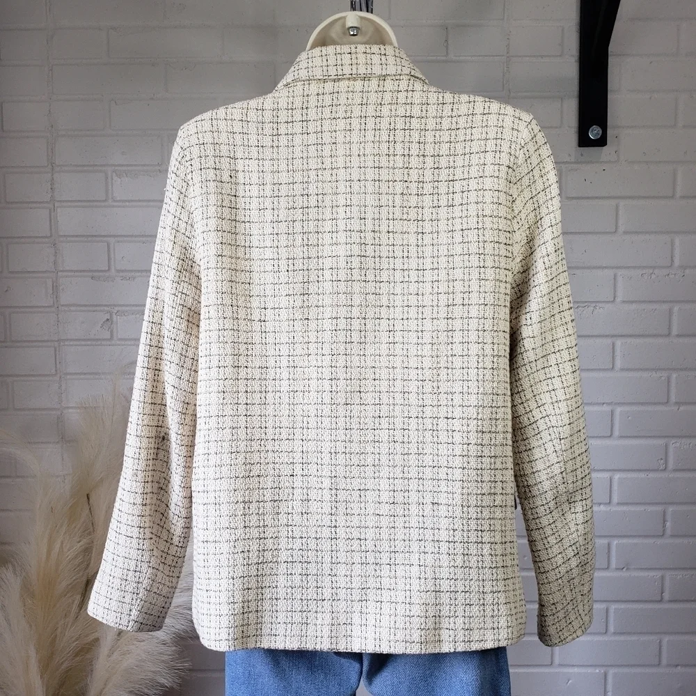 Cresent Cream and Black Tweed Blazer size Small - Picture 6 of 9